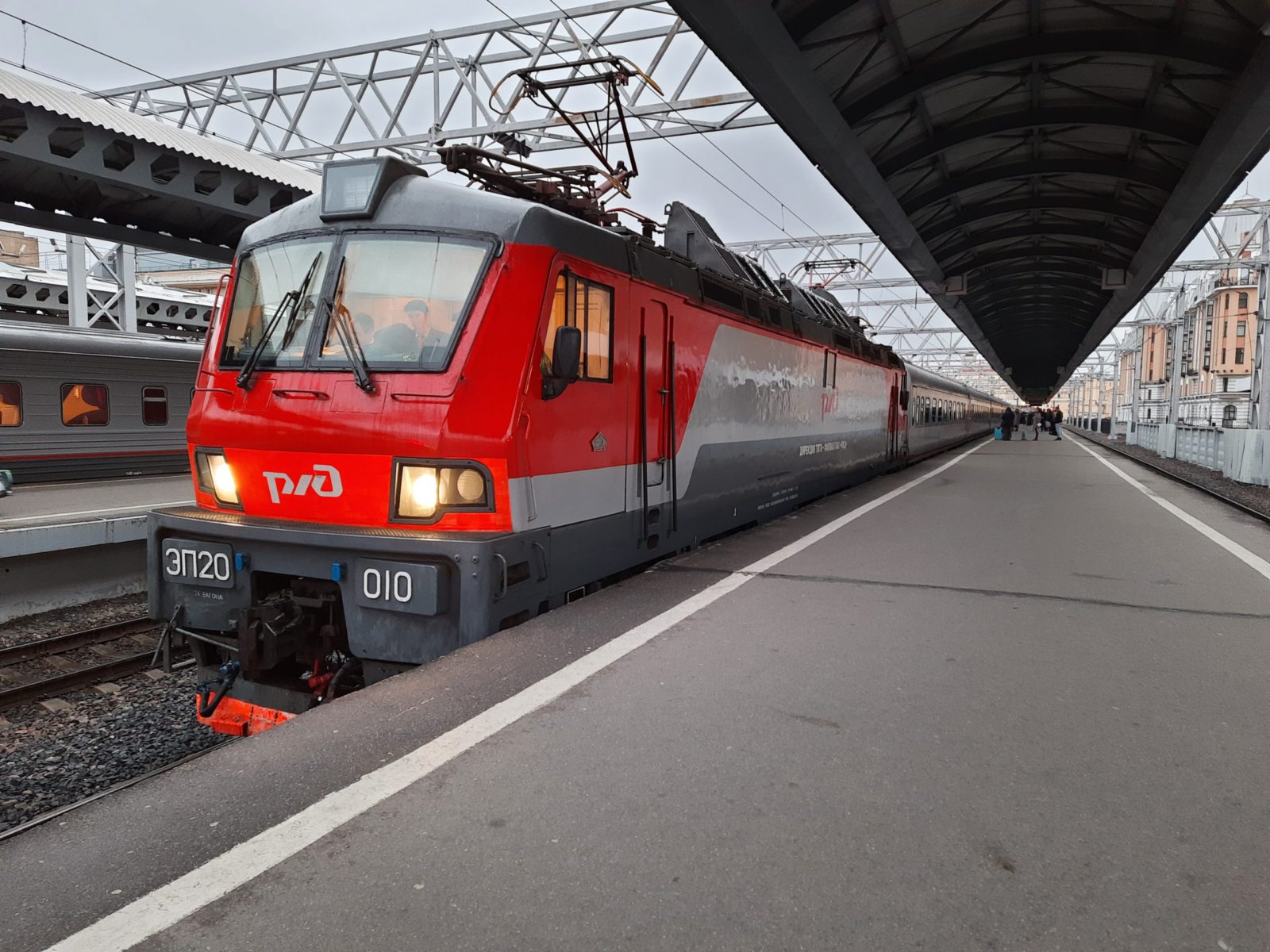 Поезд невский экспресс санкт петербург москва
