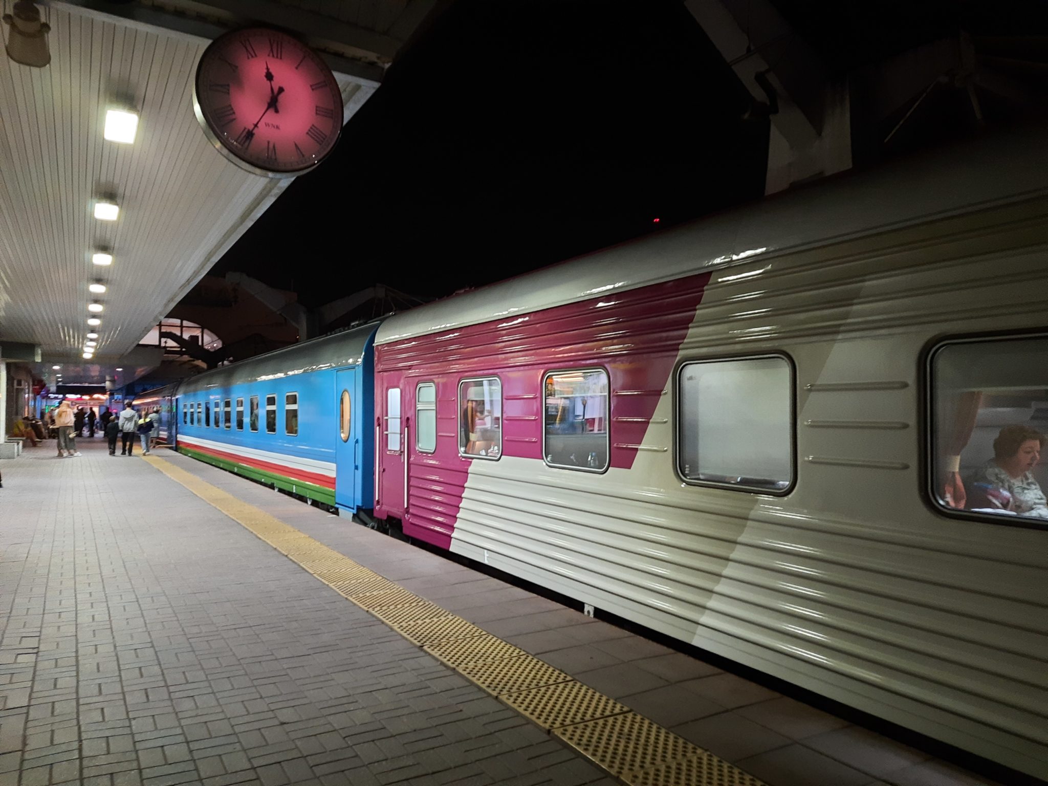 поезд гранд экспресс москва санкт петербург фото
