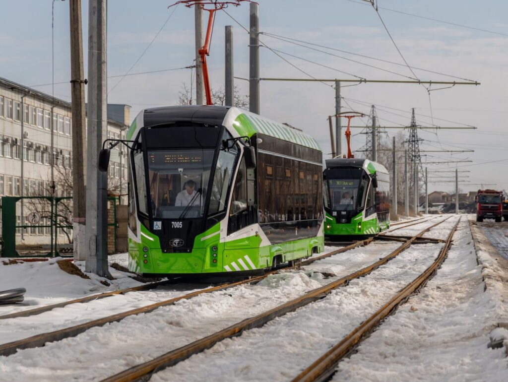 «Куренок» и «Тимоня» выходят на маршрут: в Курске перезапустили трамвайную систему