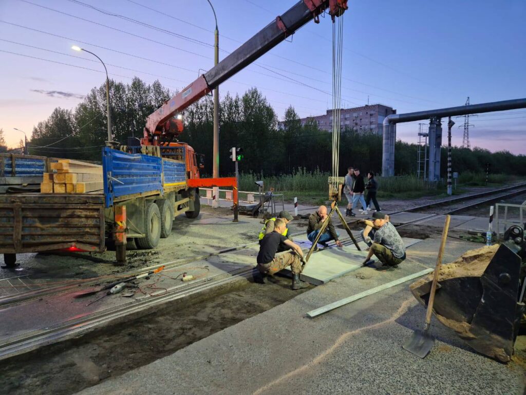 Сто аварий за полгода: ж/д переезды в России остаются небезопасными